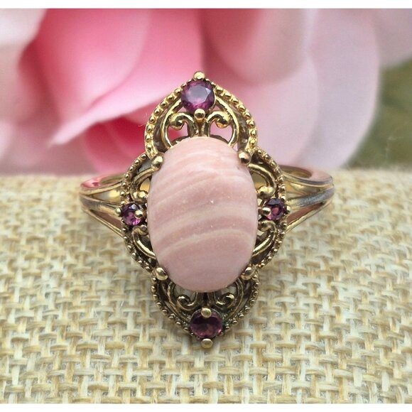 Karis STS Gold Tone Cocktail Ring Pink Center Large Size 11.5 Open Works Purple - Picture 1 of 9